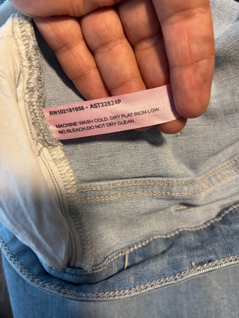 Sugar Thrillz Floral Embroidered Flare Jeans – Vintage Dream 🌸✨ - Picture 12 of 15